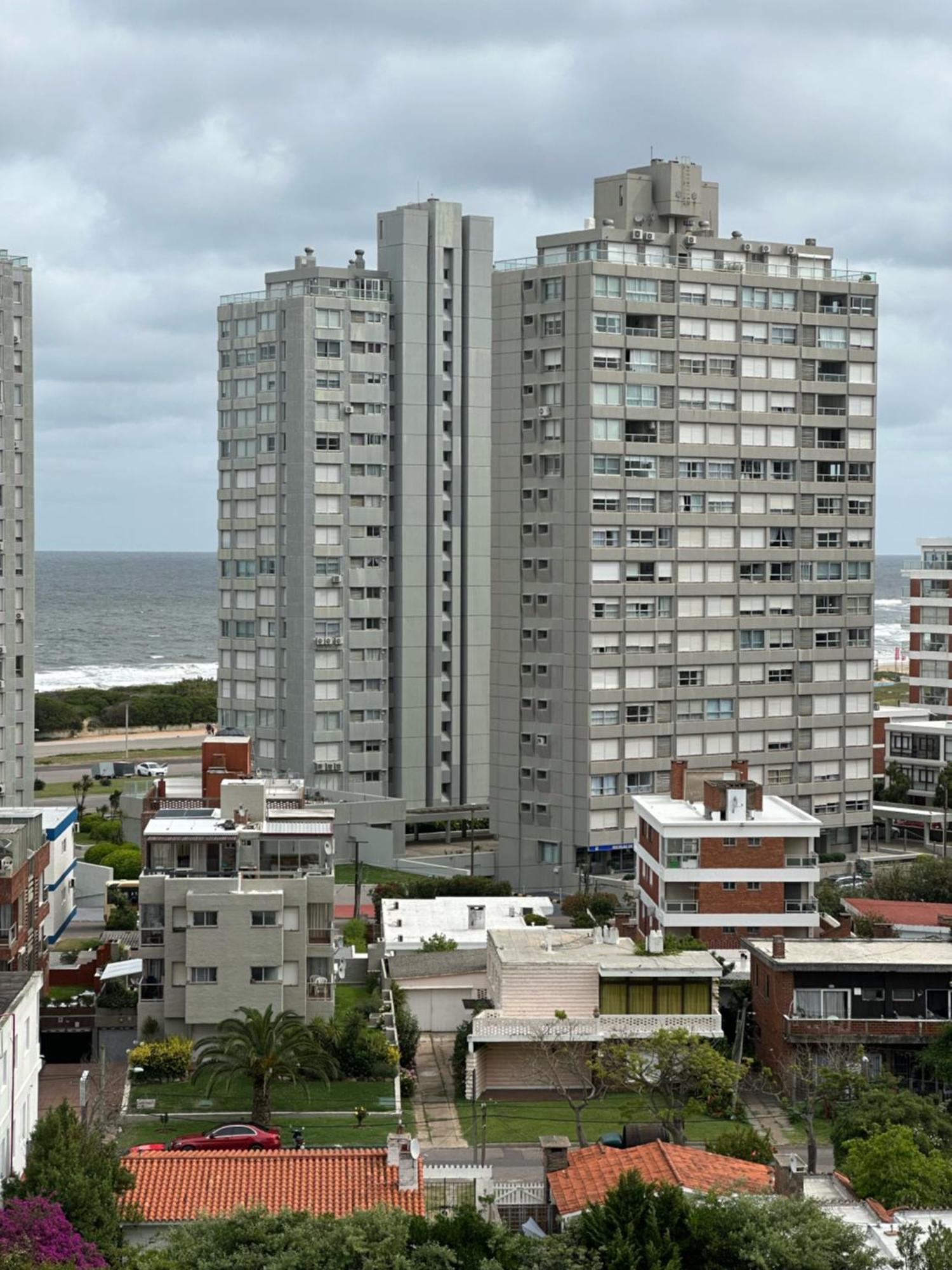 Hermoso Apartamento, Torre De Categoria Long Beach, En La Mejor Ubicacion De Punta Del Este Exterior photo
