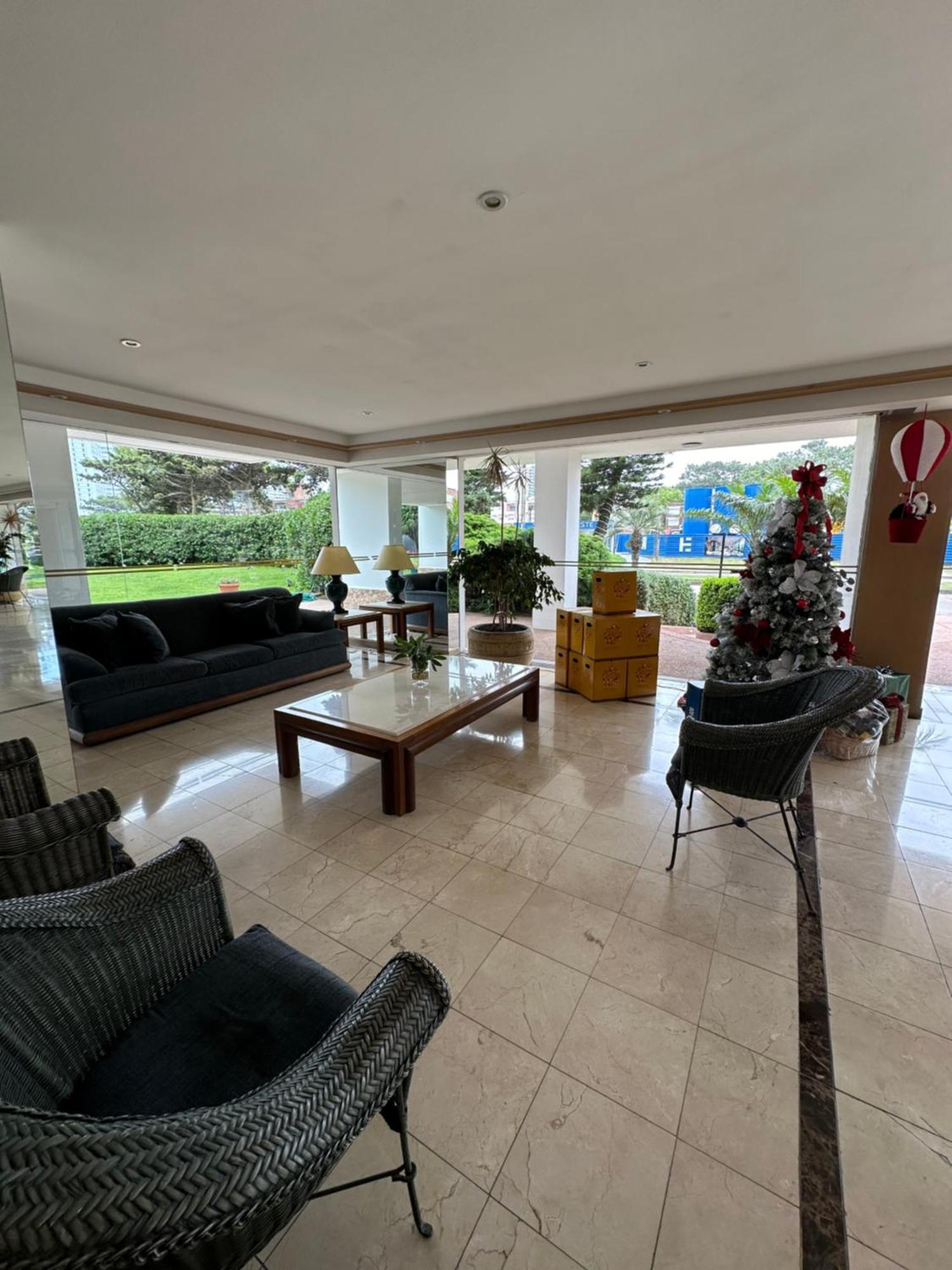 Hermoso Apartamento, Torre De Categoria Long Beach, En La Mejor Ubicacion De Punta Del Este Exterior photo