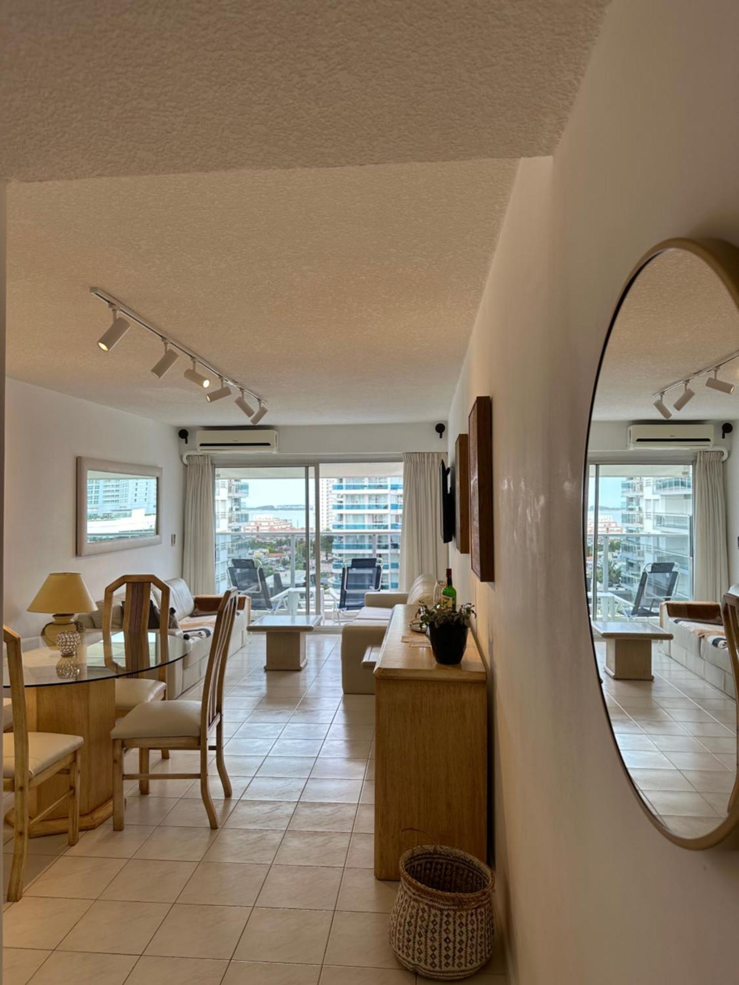 Hermoso Apartamento, Torre De Categoria Long Beach, En La Mejor Ubicacion De Punta Del Este Exterior photo